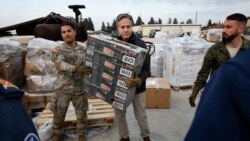 Séismes: Blinken promet 100 millions de dollars additionnels pour la Turquie