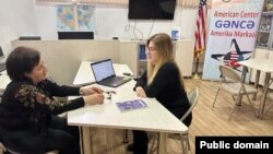 ABŞ səfirliyi "Qadının Səlahiyyətləndirməsi Mərkəzləri" layihəsi (Foto ABŞ səfirliyinindir)