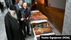 Враќање на украдени икони од македонски цркви