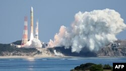 Badan antariksa Jepang (JAXA) menghancurkan roket H3 baru, beberapa menit setelah peluncuran hari Selasa (7/3), karena kegagalan menghidupkan mesin roket tahap kedua. 