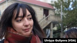 "Abzas Media"nın əməkdaşı, jurnalist Elnarə Qasımova