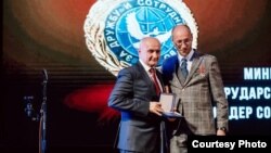 Dodjela priznanja “Rossotrudničestvo” ministru Petru Đokiću u Beogradu. Foto: Ruski dom Beograd