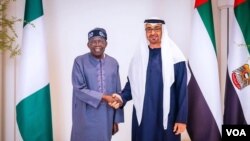 Ganawar shugaban kasar Bola Tinubu na Najeriya da shugaban kasar UAE Mohamed bin Zayed Al Nahyan a Abu Dhabi.