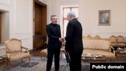 İqor Xovayev və Əli Bağıri Kani (Foto İRNA Agentliyinindir)