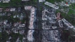 Անօդաչու սարքը ցույց է տալիս ուկրաինական ավերված ճակատային քաղաքը_1.mp4