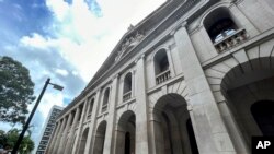 FILE - Hong Kong's Final Court of Appeal building in Hong Kong, Aug. 22, 2023. Hong Kong police on May 28, 2024, arrested multiple people accused of publishing seditious social media posts, in what were the first publicly known arrests under the city’s new national security law.