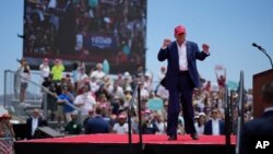 Republikanski predsjednički kandidat Donald Trump na mitingu u Las Vegasu. (Foto: AP/John Locher)