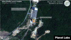 서해위성발사장을 촬영한 23일 자 위성사진. 이동식 조립 건물이 제자리로 돌아가고, 발사장 중심부는 치워진 모습이다. 사진=제임스마틴 비확산센터 / Planet Labs.