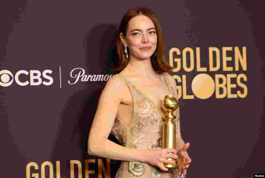 ემა სტოუნმა მოიპოვა &quot;ოქროს გლობუსი&quot; ქალის როლის საუკეთესო შესრულებისთვის ფილმში &quot;საცოდავი არსებები&quot;, კატეგორიაში: მხატვრული ფილმი, მიუზიკლი, ან კომედია.&nbsp;