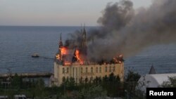 ساختمان یک موسسه آموزشی در اودسا پس از حمله موشکی روسیه - ۱۰ اردیبهشت ۱۴۰۳