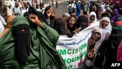 Masu yaki da yi wa mata kaciya a kasar Gambiya