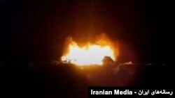 پژو پارس حامل دو شهروند بلوچ ایرانی پس از حمله پهپادی جمهوری اسلامی