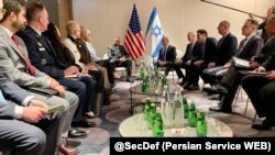 دیدار لوید آستین وزیر دفاع آمریکا، و بنیامین نتانیاهو نخست‌وزیر اسرائیل، و هیئت‌های بلندپایه دو کشور در اورشلیم. پنجشنبه ۱۸ اسفند ۱۴۰۱