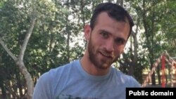 Abbas Hüseyn (Foto Amerikanın Səsinə Abbas Hüseynin ailəsi tərəfindən təqdim edilib)