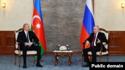 İlham Əliyev və Vladimir Putin (Mənbə: Azərbaycan Prezidentinin Administrasiyası)