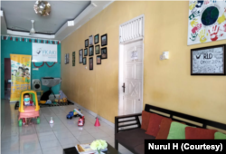 Rumah singgah ini memberikan layanan gratis, bahkan menyediakan fasilitas tambahan meski terbatas bagi keluarga pasien anak dengan kanker. (Foto: Courtesy/Nurul H)