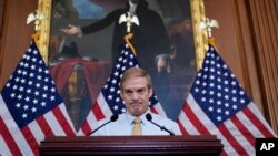 共和党籍联邦众议员吉姆·乔丹2023年10月20日在记者会上。（美联社照片）