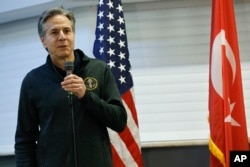 Menteri Luar Negeri Antony Blinken di dekat Adana, Turki, 19 Februari 2023. (Foto: via AP)