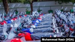 Baburan da gwamnatin Jihar Kebbi ta rabawa 'yan banga domin samar da tsaro