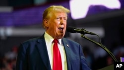 Donald Tramp Filadelfiyadagi Templ universitetida, 22-iyun, 2024