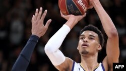 Victor Wembanyama lors du match entre les Métropolitains de Boulogne-Levallois et le Paris Basketball, le 16 mai 2023.