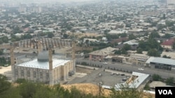 资料照片：吉尔吉斯斯坦第二大城市奥什。