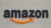 Logo Amazon terpampang pada salah satu kantornya di Romulus, Michigan, dalam foto yang diambil pada 1 April 2020. (Foto: AP/Paul Sancya) 