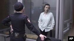 FILE - Alsu Kurmasheva, an editor for the U.S. government-funded Radio Free Europe/Radio Liberty's Tatar-Bashkir Service, attends a court hearing in Kazan, Russia, April 1, 2024.