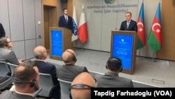 Ceyhun Bayramov və İan Borq 