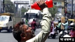 উত্তর ভারতে বেশিরভাগ অঞ্চলে বাড়ছে তাপমাত্রা। প্রতীকী ছবি।