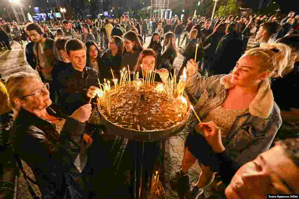  МПЦ-ОА и македонските православни верници го празнуваат Велигден во Соборниот храм &bdquo;Св. Климент Охридски&ldquo;. Велигденска богослужба под водство на г.г. Стефан &nbsp; 