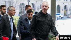 یوآف گالانت، وزیر دفاع اسرائيل (نفر از جلو) - آرشیو