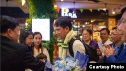 លោក គ្រី ម៉ះផល ប្រធាននាយកដ្ឋានសត្វព្រៃនិងជីវចម្រុះ នៃរដ្ឋបាលព្រៃឈើ ត្រូវបានតុលាការអាមេរិកសម្រេចថាគ្មានទោសនៅក្នុងសំណុំរឿងសមគំនិតក្នុងការរត់ពន្ធសត្វស្វាក្តាមទៅកាន់សហរដ្ឋអាមេរិក។ (Facebook / Ministry of Agriculture, Forestry and Fisheries)