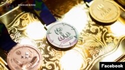 មេដាយសម្រាប់ការប្រកួតកីឡាអាស៊ានប៉ារ៉ាហ្គេម ឆ្នាំ ២០២៣ ដែលត្រូវបានប្រារព្ធធ្វើឡើងនៅកម្ពុជា។ (Facebook/Cambodia 2023)