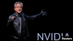美国芯片业巨头英伟达（NVIDIA）首席执行官黄仁勋在台北的一次演讲活动中讲话。（2024年6月2日）