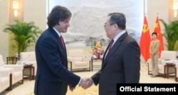 ირაკლი კობახიძე ჩინეთში ვიზიტის დროს