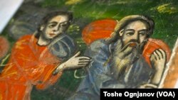 Прикажани дваесетте украдени икони, вратени од Албанија