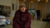 Svetlana u skloništu u Konstantinovki, u regionu Donjecka u istočnoj Ukrajini, nakon što je napustila Bahmut, 11. april 2023. (Foto: VOA)