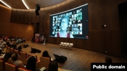 ABŞ səfirliyinin dəstəyi ilə ingilis dili müəllimləri üçün süminar (Mənbə ABŞ səfirliyi)