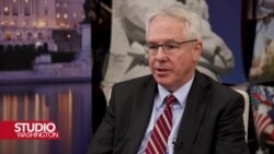 Ambasador Murphy za VOA: Trebaće vremena, energije i hrabrosti da se ljudi počnu slati u zatvor zbog korupcije