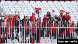 Təbriz stadionunda Traktorun qadın azarkeşləri, Traktor- Əl-Şarcə oyunu 