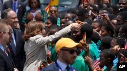 Kamala Harris ta gaida 'yan makaranta a Ghana