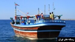 لنج در خلیج فارس