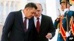 Prezidentlar Sadir Japarov va Vladimir Putin, Bishkek, 12-oktabr, 2023
