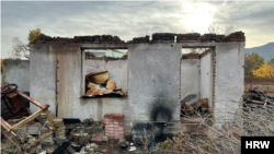 Inson huquqlari bo'yicha xalqaro tashkilot "Human Rights Watch" xulosa qilmoqdaki, Tojikiston va Qirg'iziston chegarasida o'tgan yil urush jinoyatlari amalga oshirilgan 