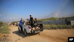 تصویر منتشر شده از انتقال پیکر یک قربانی حملات تروریستی توسط نیروهای وابسته به حماس - عکس مربوط به موضوع این خبر نیست.