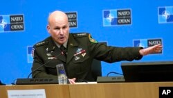 ARHIVA _ General Kristofer Kavoli, komandant združenih snaga za Evropu na konferenciji u sedištu NATO u Briselu, 19. januara 2023. 