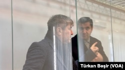 Əvəz Zeynallı və Elnur Şükürov 