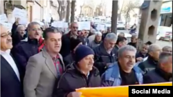 تجمع اعتراضی بازنشستگان در سنندج