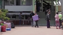 კადრები პოლონეთიდან სადაც რუსეთს საელჩოს სკოლის შენობას ცლიან